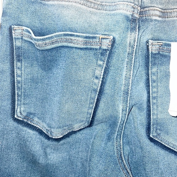 Good American Good Waist Stretchy Distressed Medium To Dark Wash Crop New Jeans - Picture 10 of 13